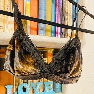 Velvety Bra